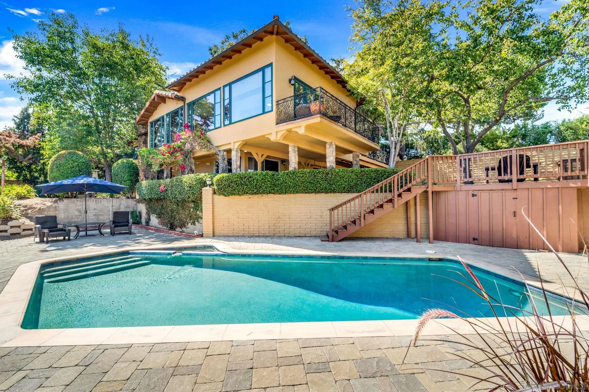 La Mesa, California 91941, United States, 4 Bedrooms Bedrooms, ,3 BathroomsBathrooms,Residential,Pending,80654