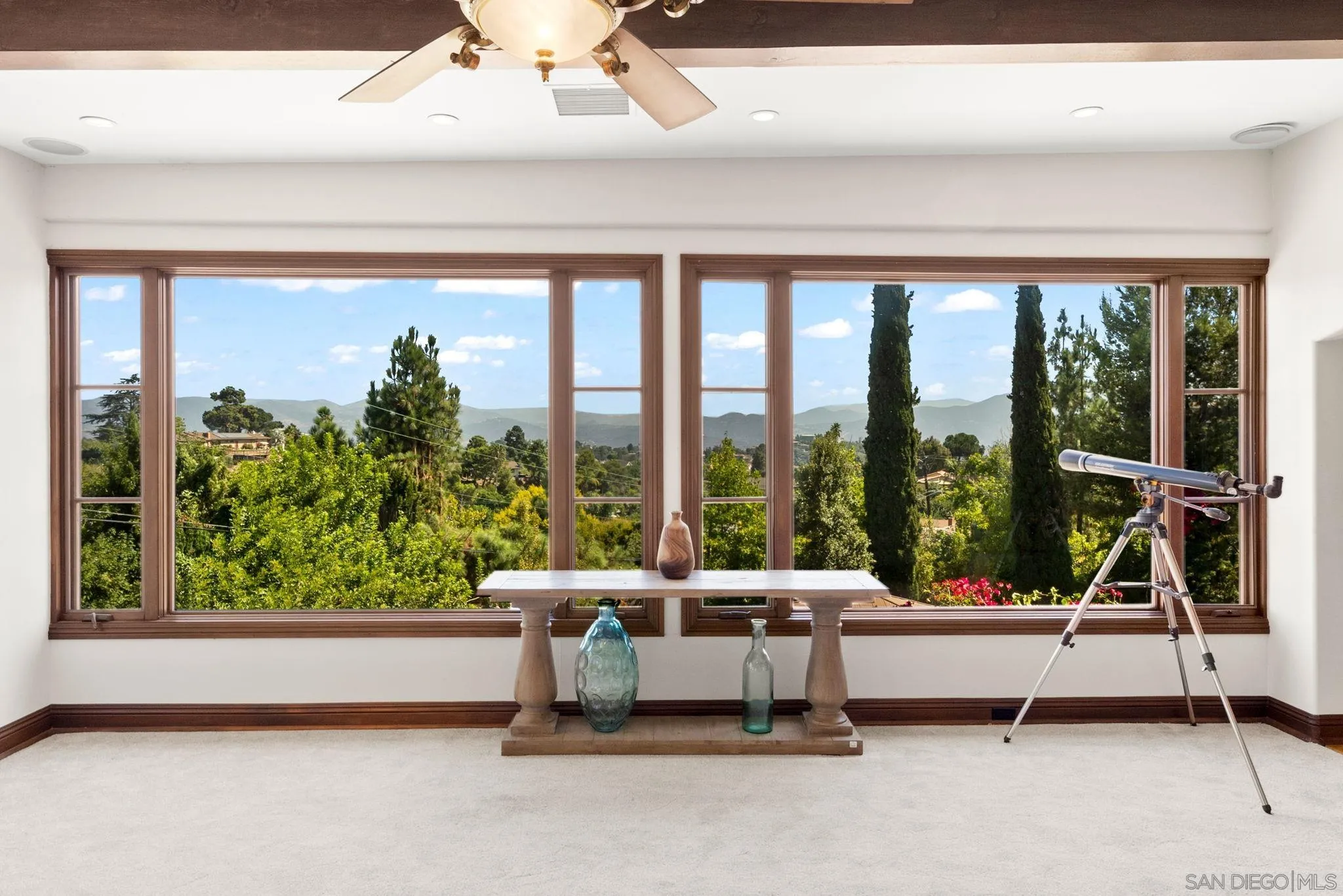 La Mesa, California 91941, United States, 4 Bedrooms Bedrooms, ,3 BathroomsBathrooms,Residential,Pending,80654