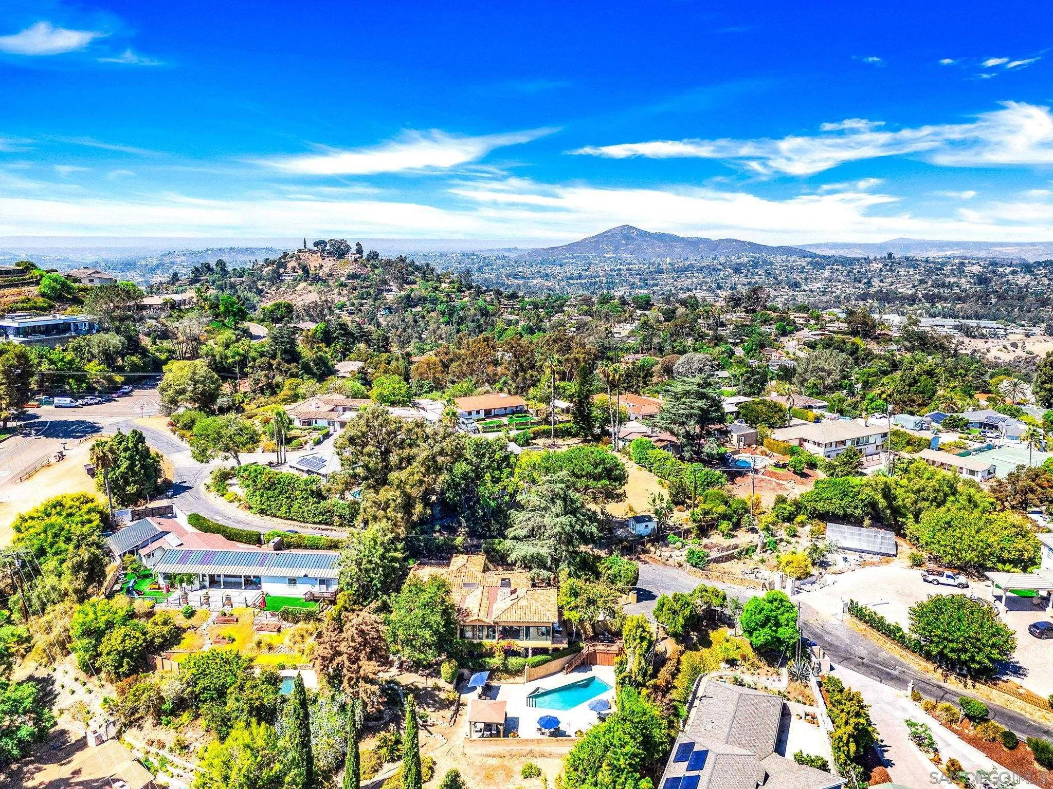 La Mesa, California 91941, United States, 4 Bedrooms Bedrooms, ,3 BathroomsBathrooms,Residential,Pending,80654