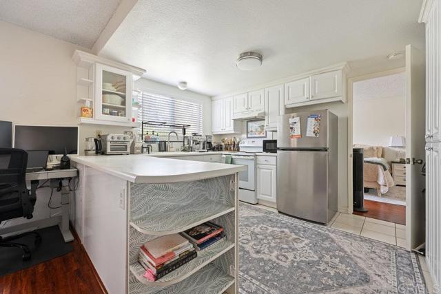 155 Rosebay Dr