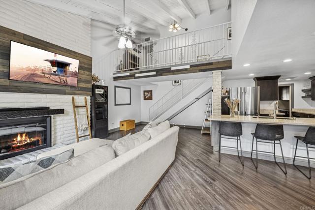 3404 Oak Cliff Dr