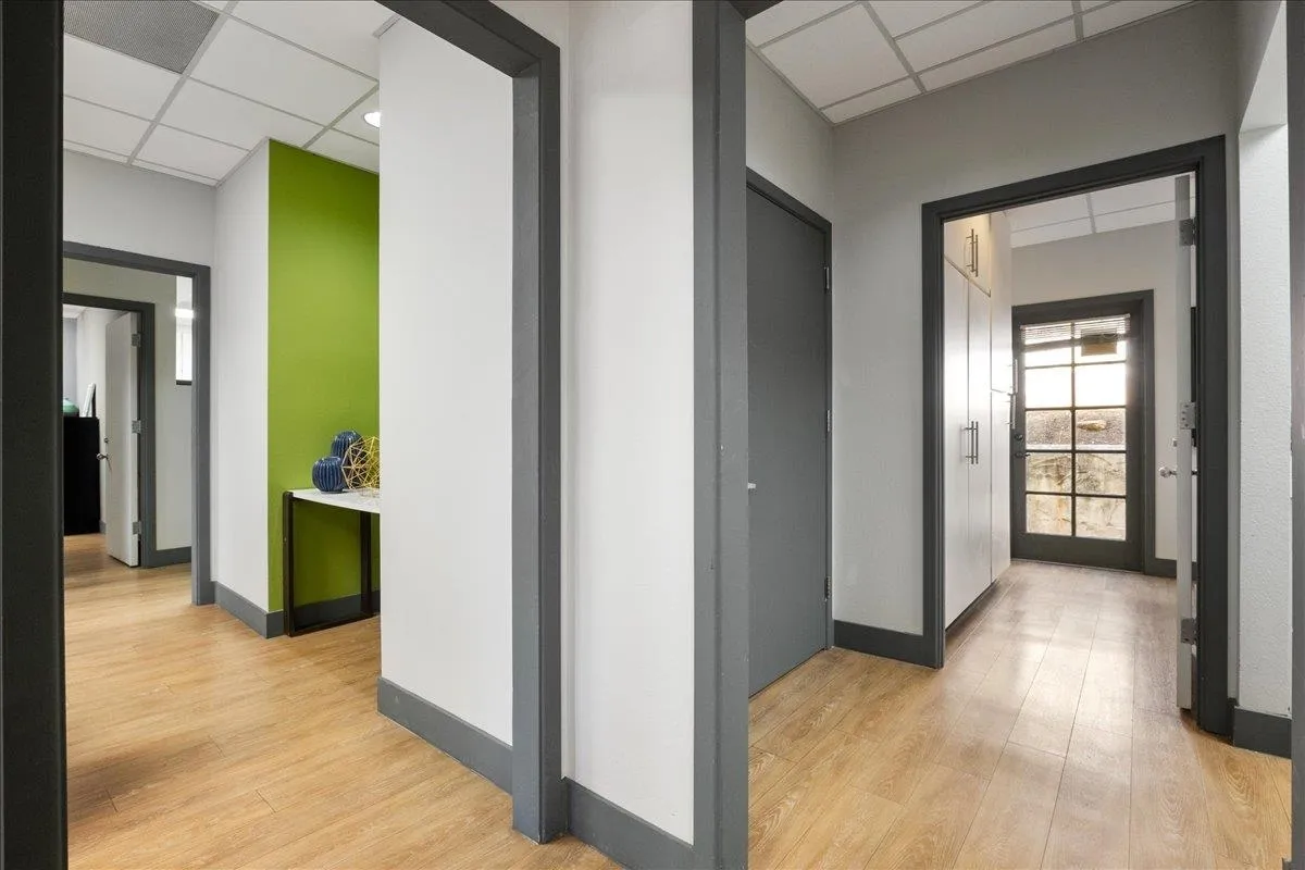 San Diego, California 92110, United States, ,Commercial,Pending,58798