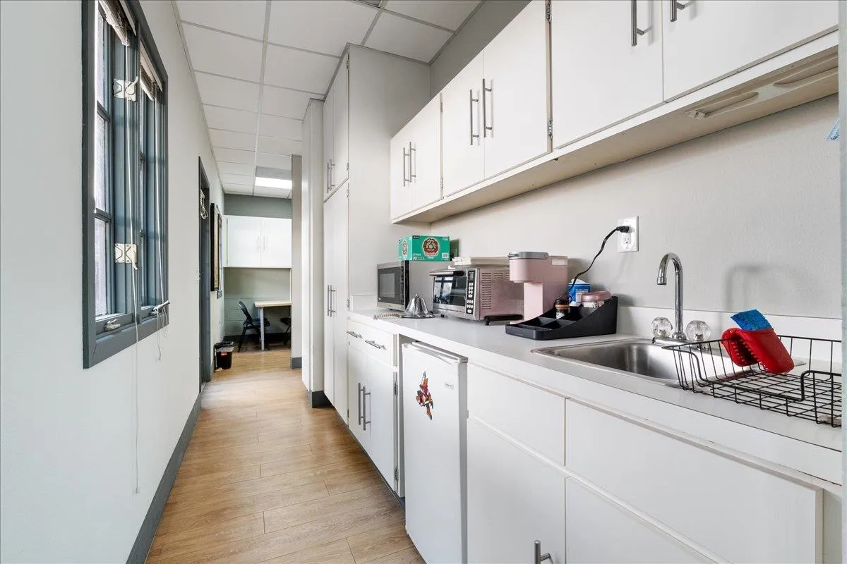 San Diego, California 92110, United States, ,Commercial,Pending,58798