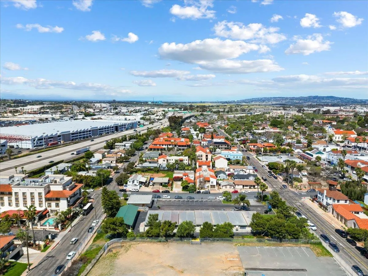 San Diego, California 92110, United States, ,Commercial,Pending,58798