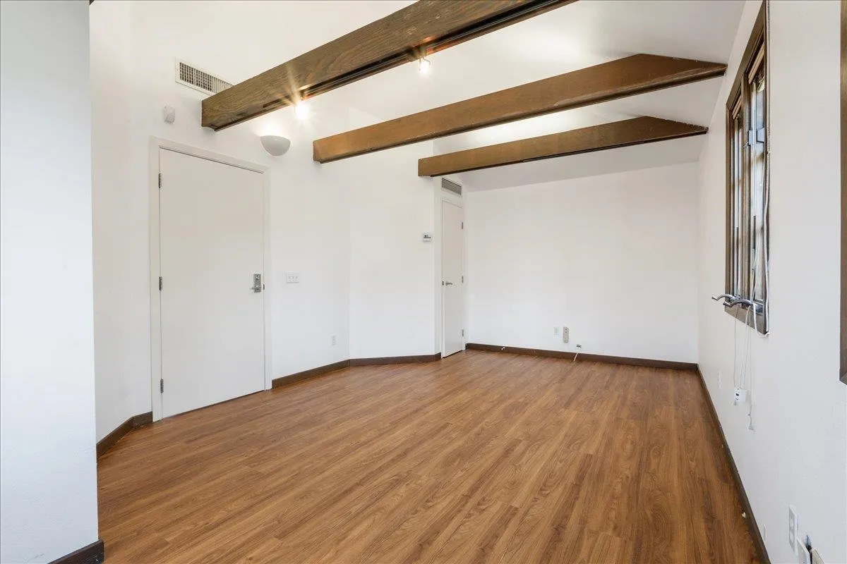 San Diego, California 92110, United States, ,Commercial,Pending,58798