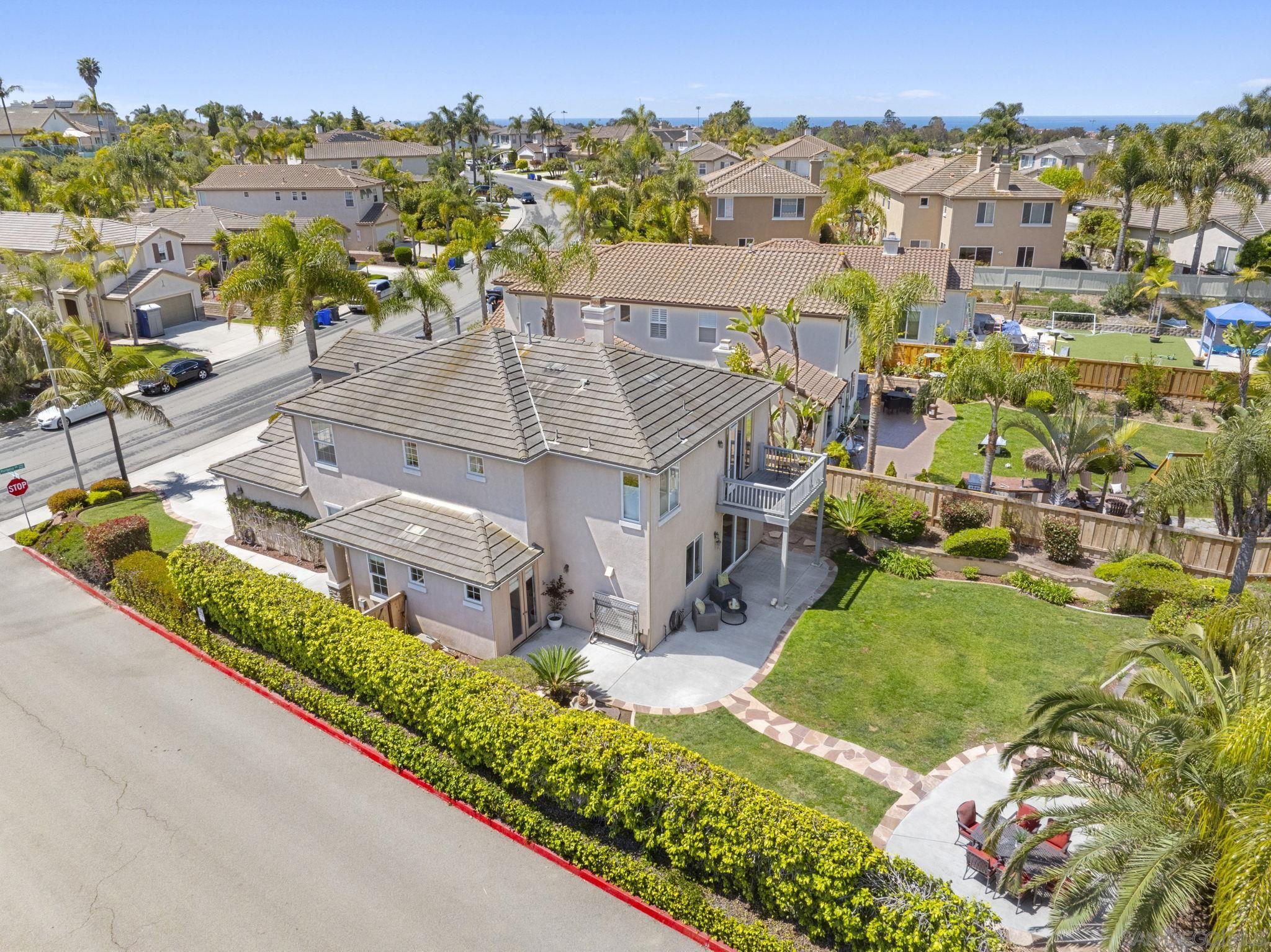 1266 Mariposa Rd