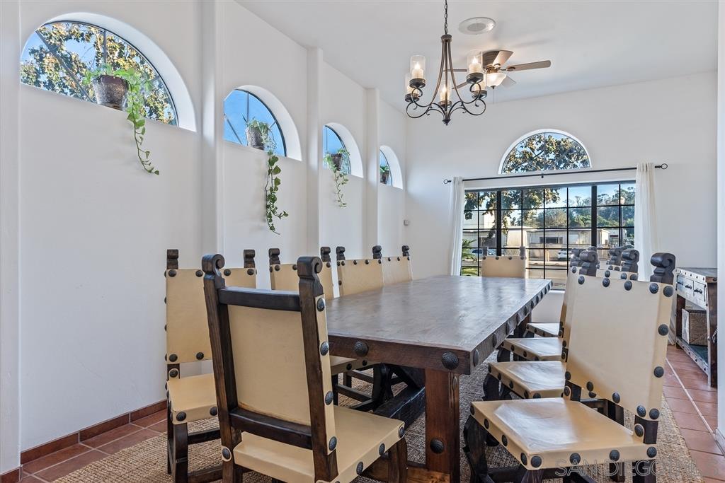 950 Vista Village Drive