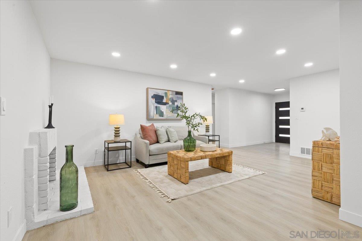 8441 Innsdale Ln