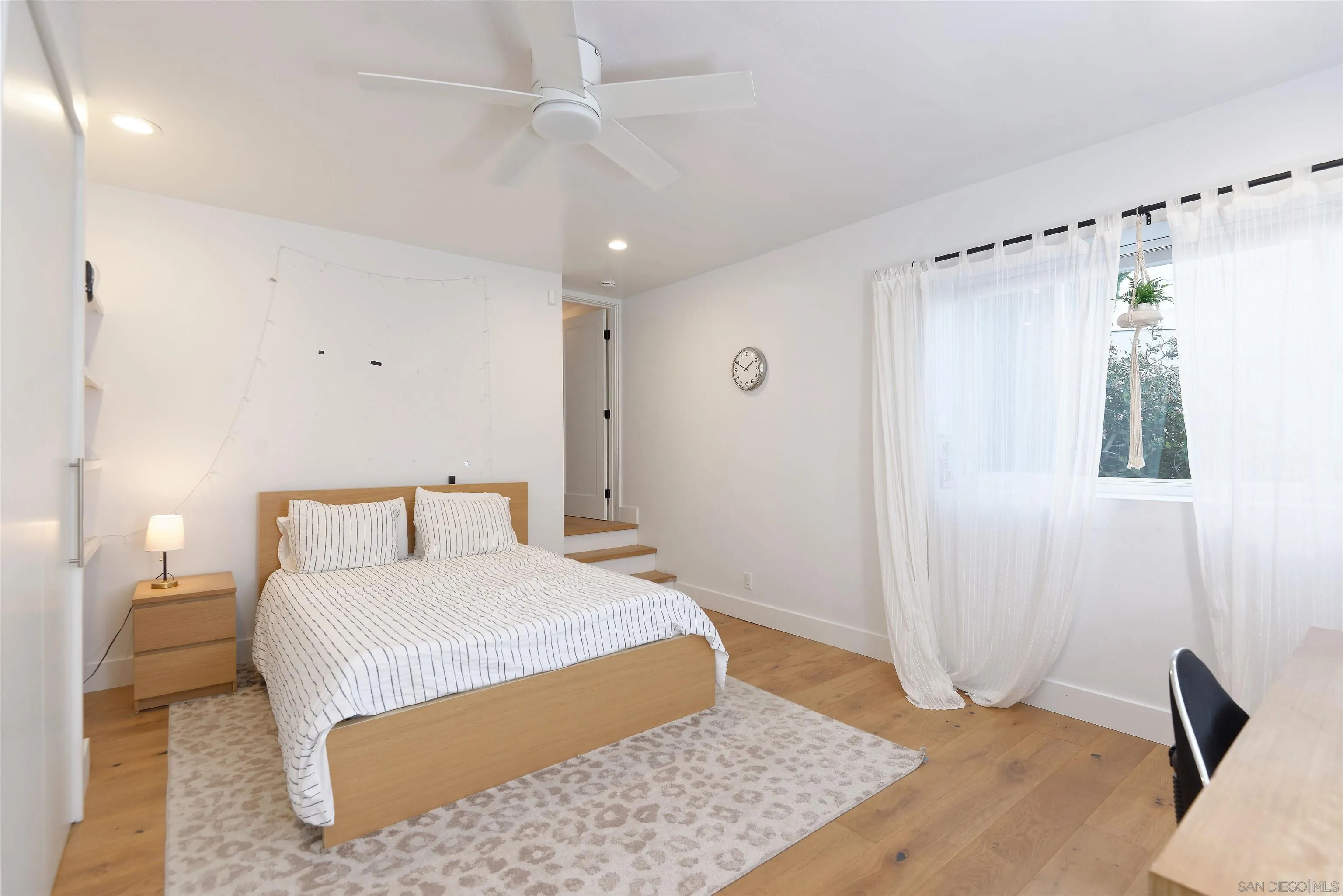 San Diego, California 92106, United States, 3 Bedrooms Bedrooms, ,4 BathroomsBathrooms,Residential,Active,91809