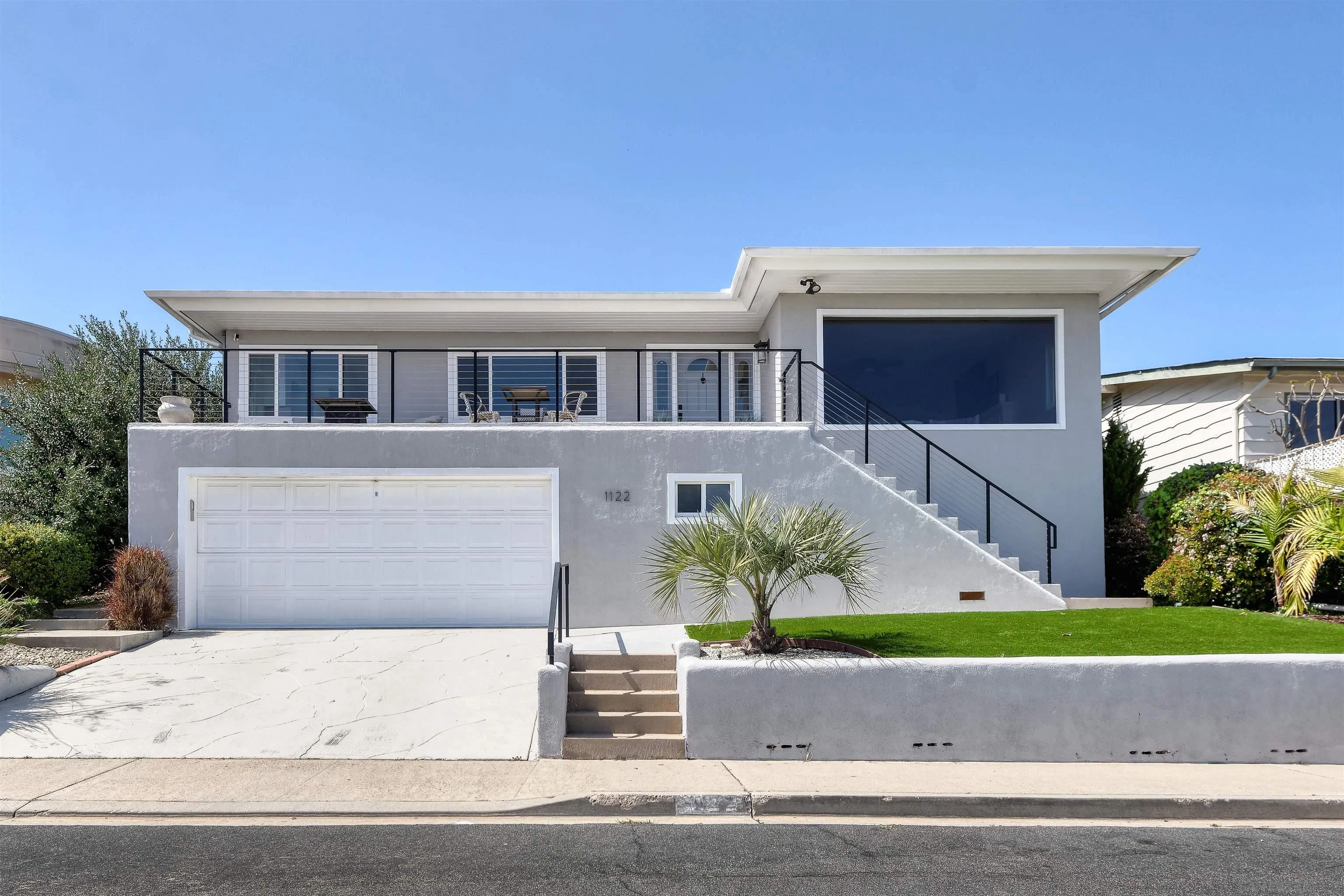 San Diego, California 92106, United States, 3 Bedrooms Bedrooms, ,4 BathroomsBathrooms,Residential,Active,91809