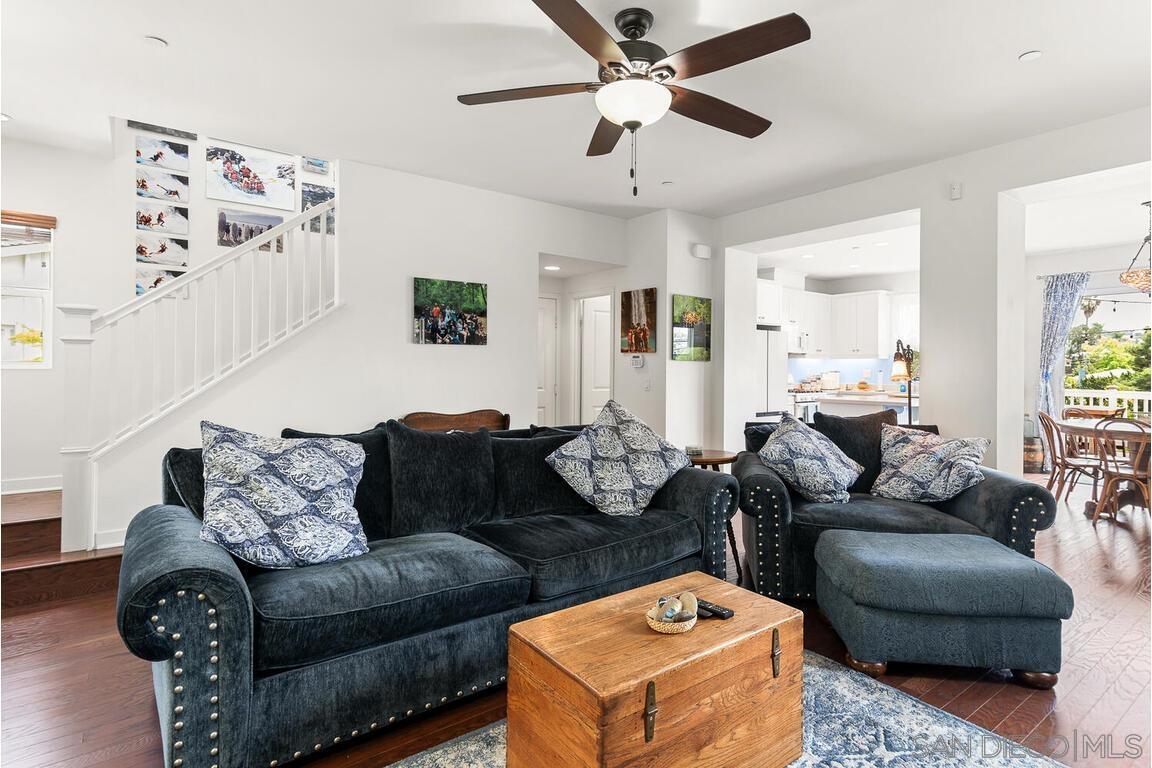 4351 Stanford Pl