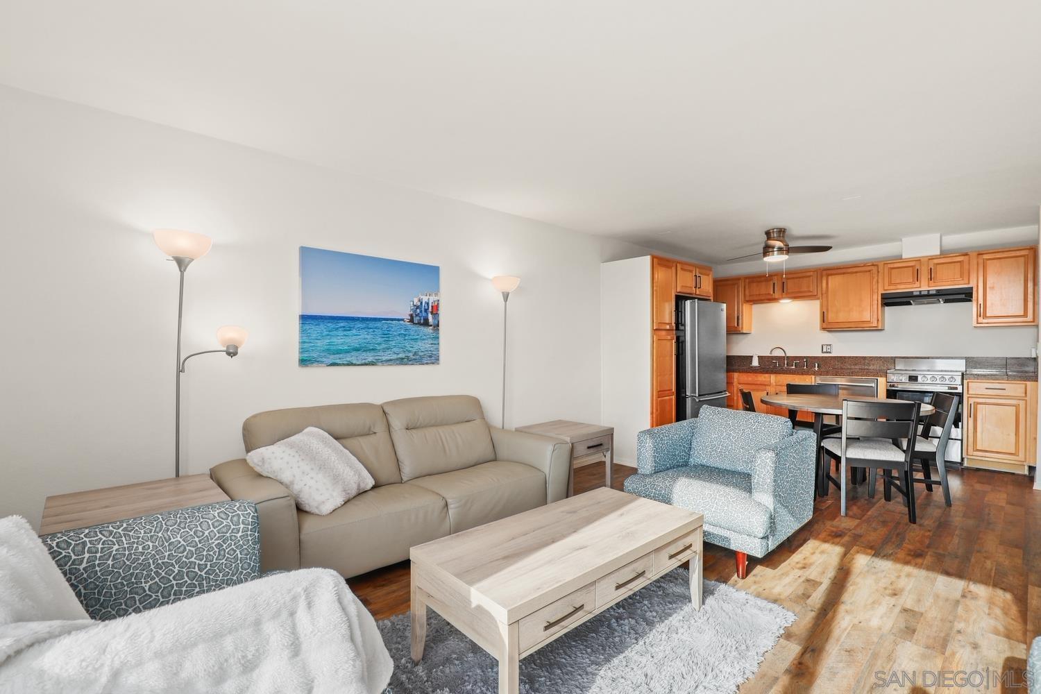 3050 Rue Dorleans 430