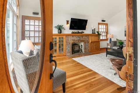 4605-4607  Terrace Dr San Diego CA 92116
