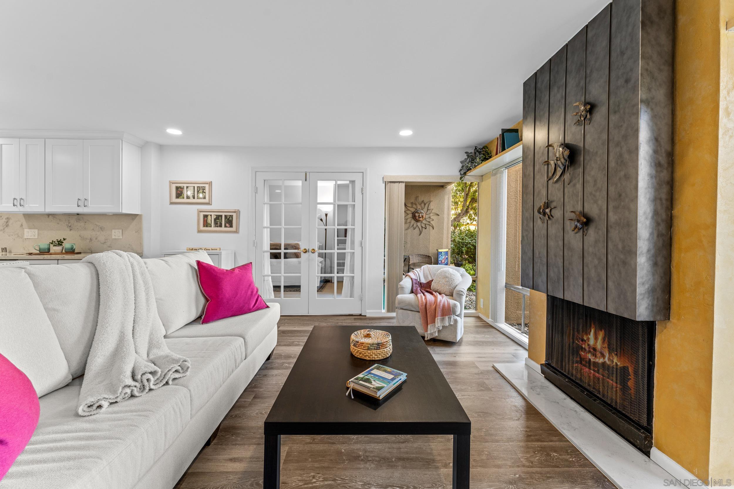 1801 Diamond St 112