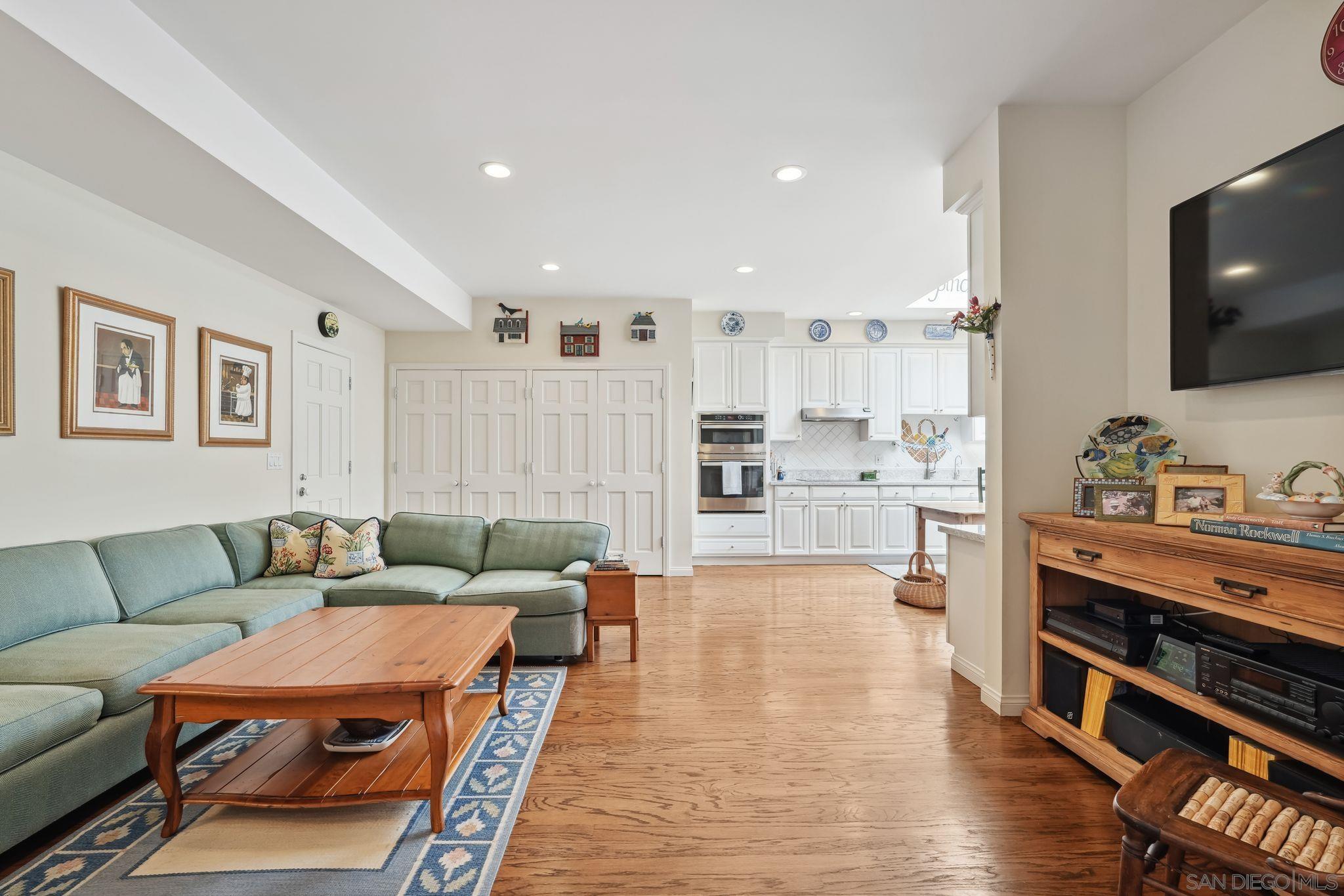 6515 Caminito Northland