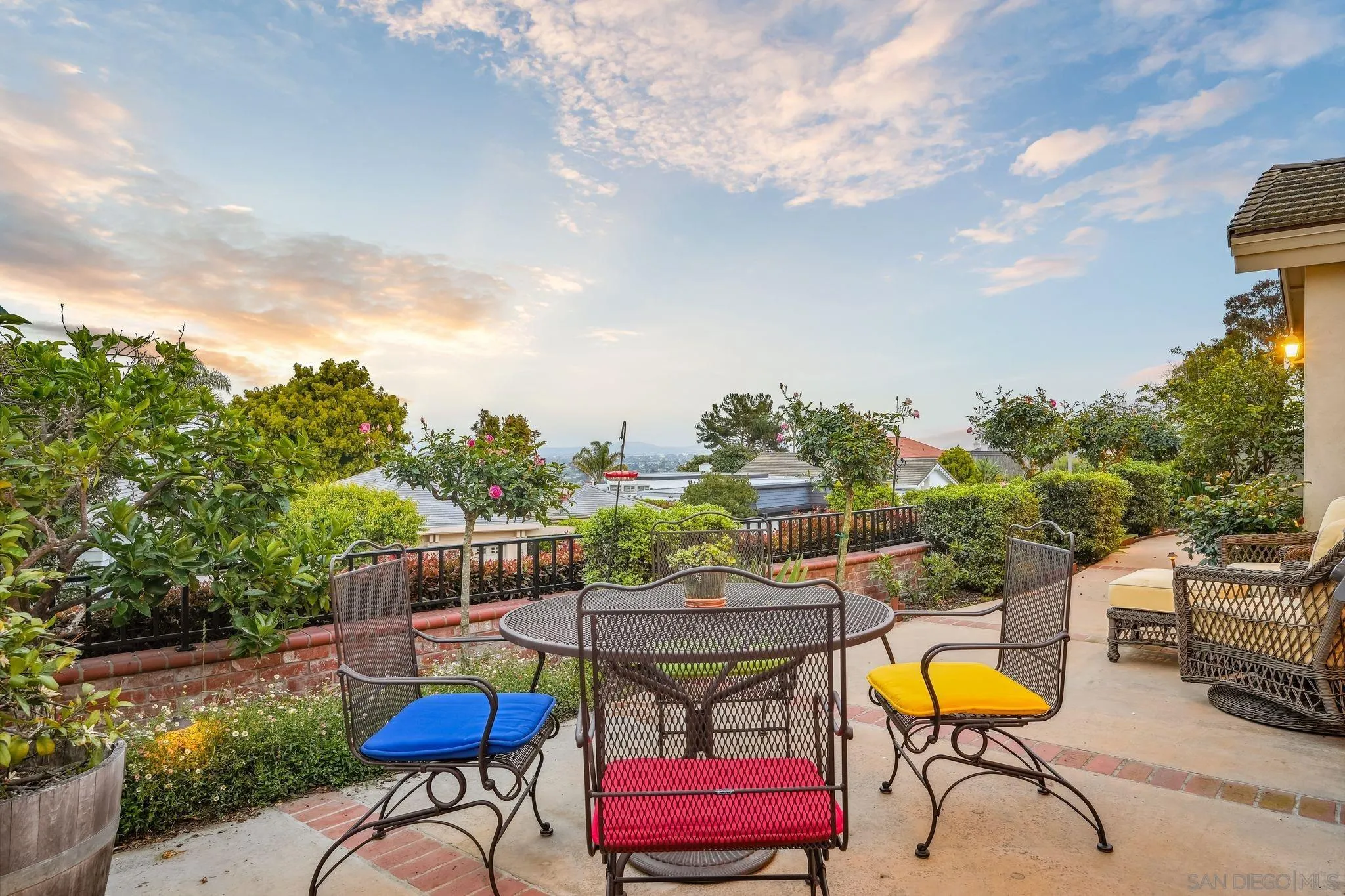 La Jolla, California 92037, United States, 3 Bedrooms Bedrooms, ,2 BathroomsBathrooms,Residential,Active,115272