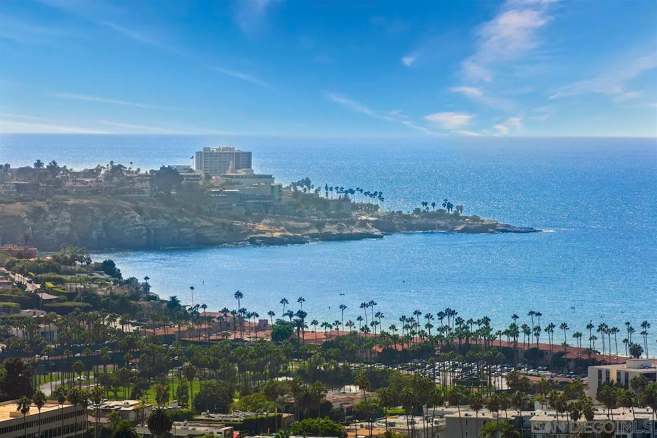 La Jolla, California 92037, United States, 5 Bedrooms Bedrooms, ,5 BathroomsBathrooms,Residential,Active,128585