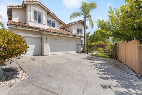 657  Cantara Ln Vista CA 92081