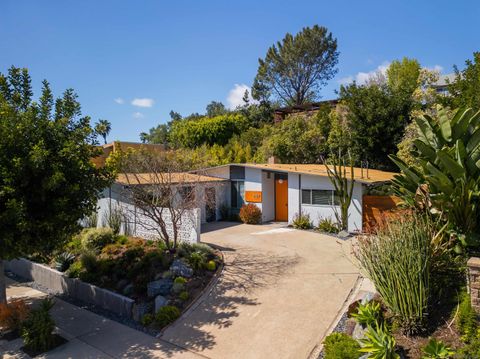 5152  College Gardens Court San Diego CA 92115