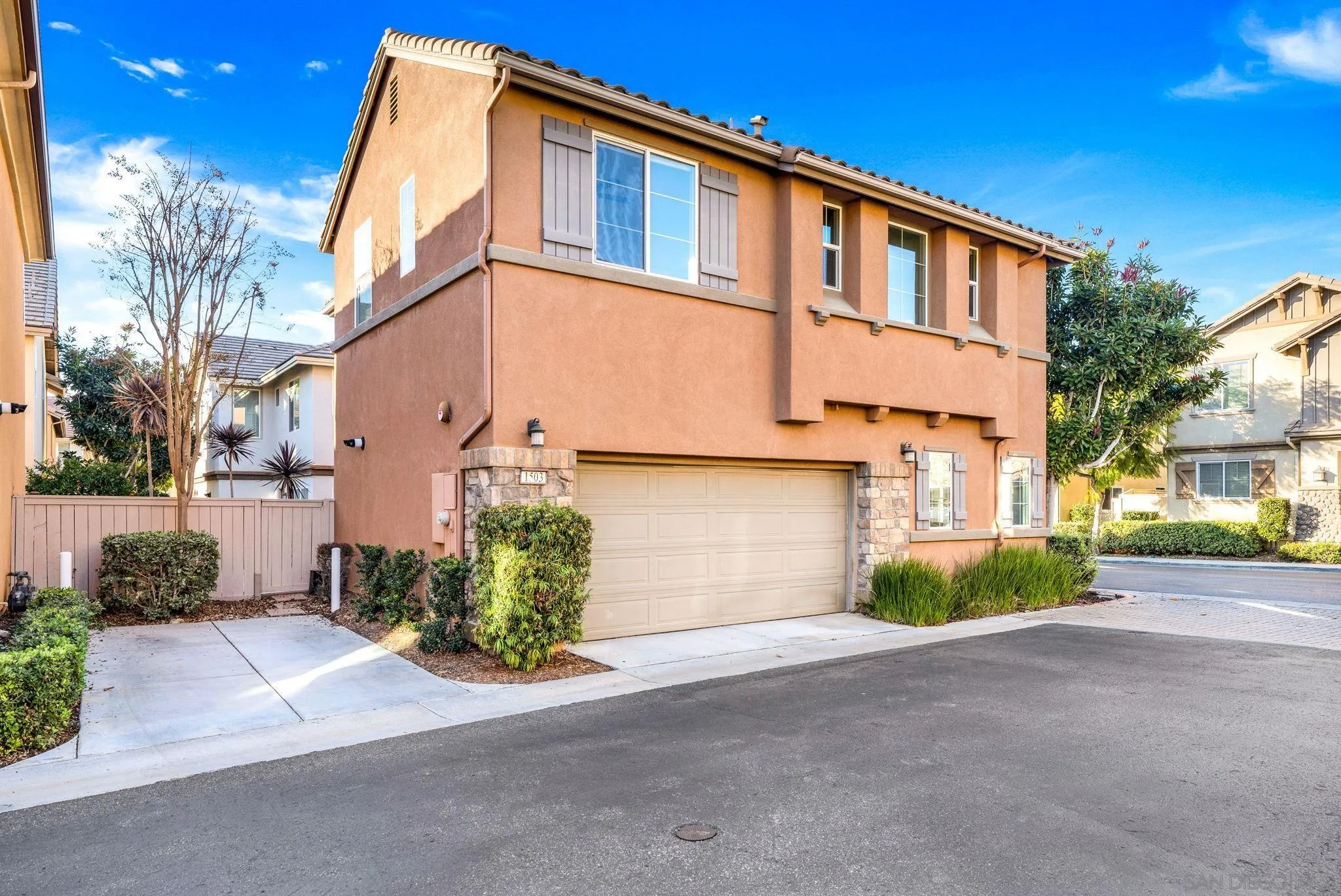 San Marcos, California 92078, United States, 5 Bedrooms Bedrooms, ,3 BathroomsBathrooms,Residential,Pending,8584