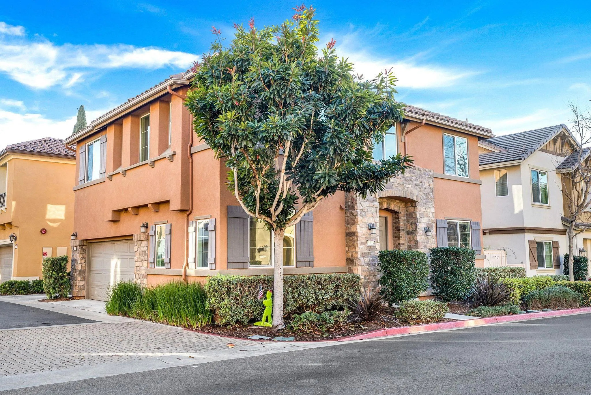 San Marcos, California 92078, United States, 5 Bedrooms Bedrooms, ,3 BathroomsBathrooms,Residential,Pending,8584