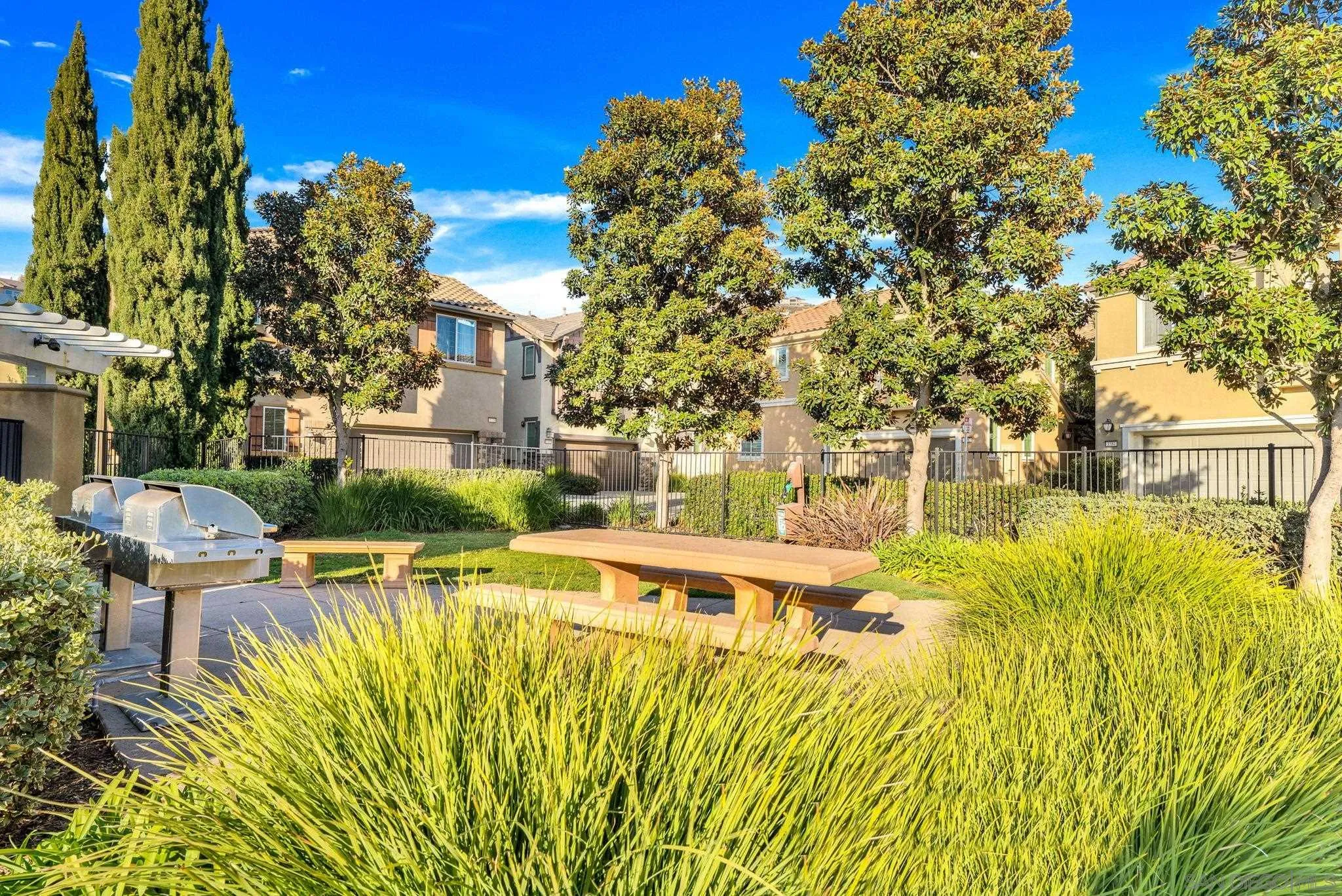 San Marcos, California 92078, United States, 5 Bedrooms Bedrooms, ,3 BathroomsBathrooms,Residential,Pending,8584