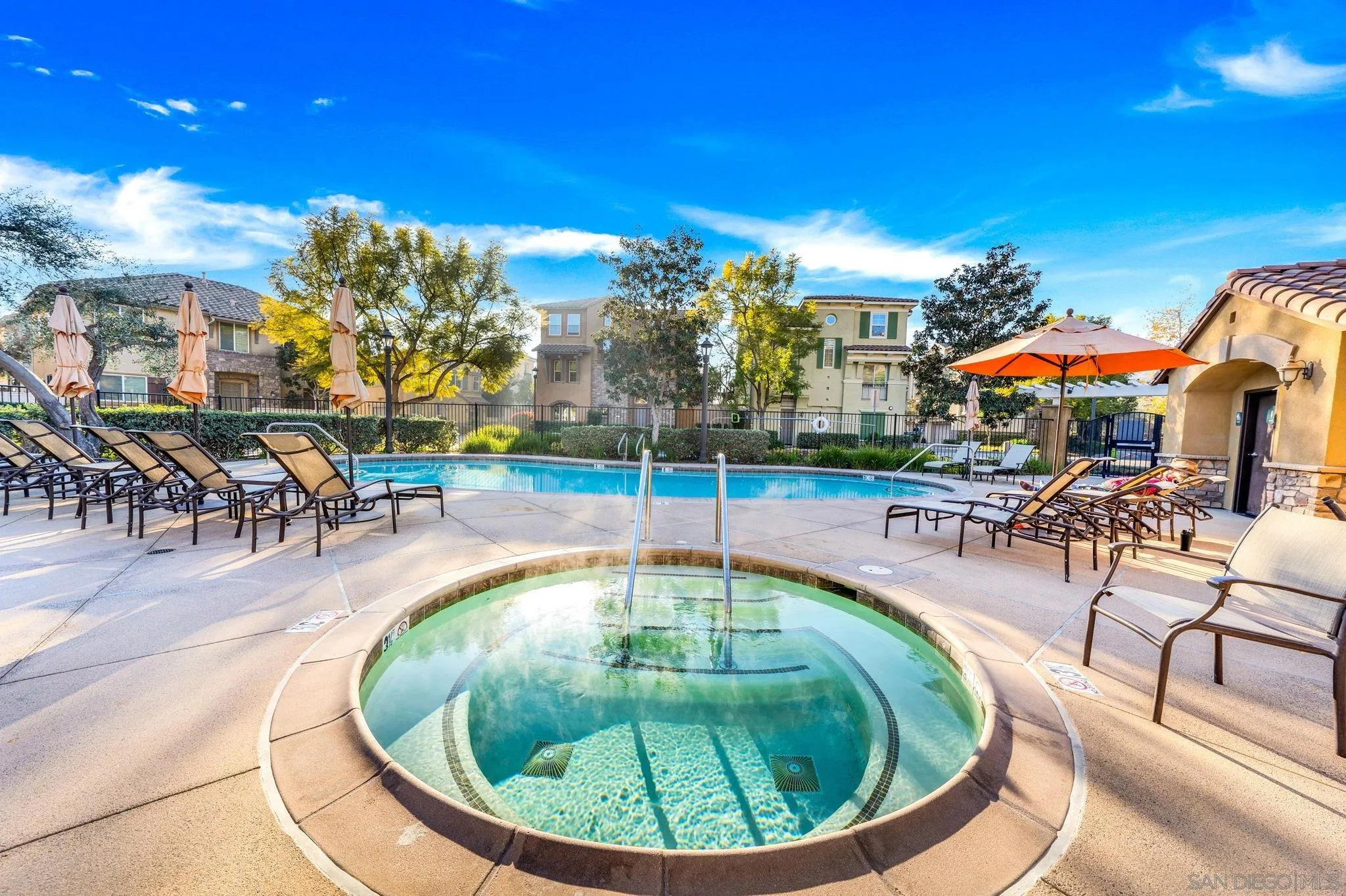 San Marcos, California 92078, United States, 5 Bedrooms Bedrooms, ,3 BathroomsBathrooms,Residential,Pending,8584