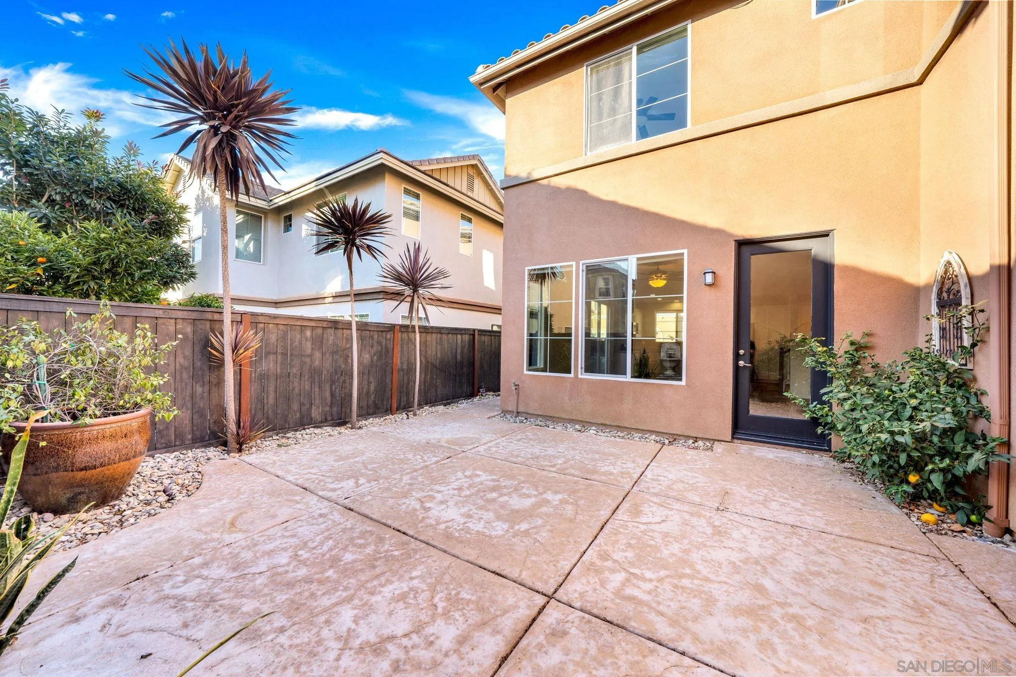 San Marcos, California 92078, United States, 5 Bedrooms Bedrooms, ,3 BathroomsBathrooms,Residential,Pending,8584