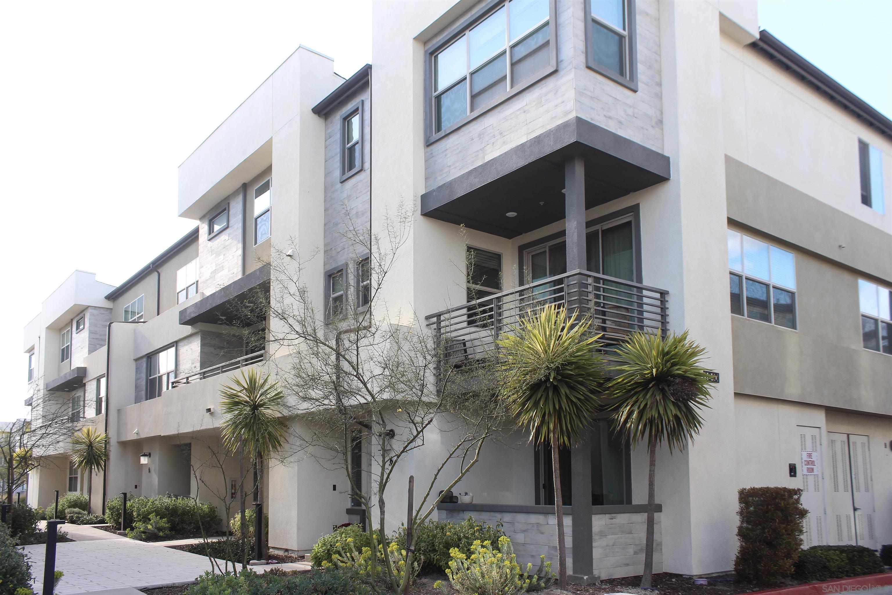 1840  Mint Terr  # 5

                                                                             Chula Vista                                

                                    , CA - $775,000