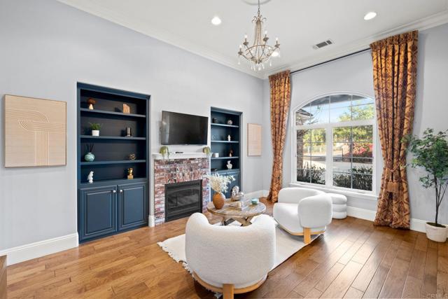 3401 Adams Run