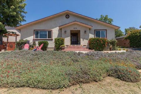 1576 Via Paloma Escondido CA 92026