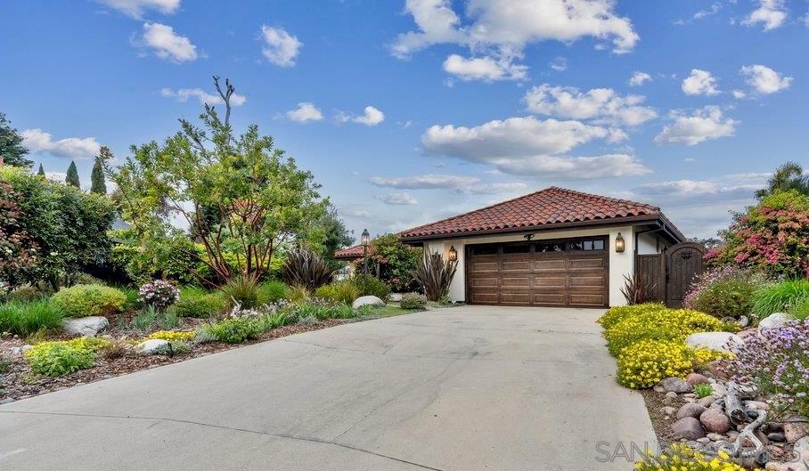 350 Punta Baja Dr