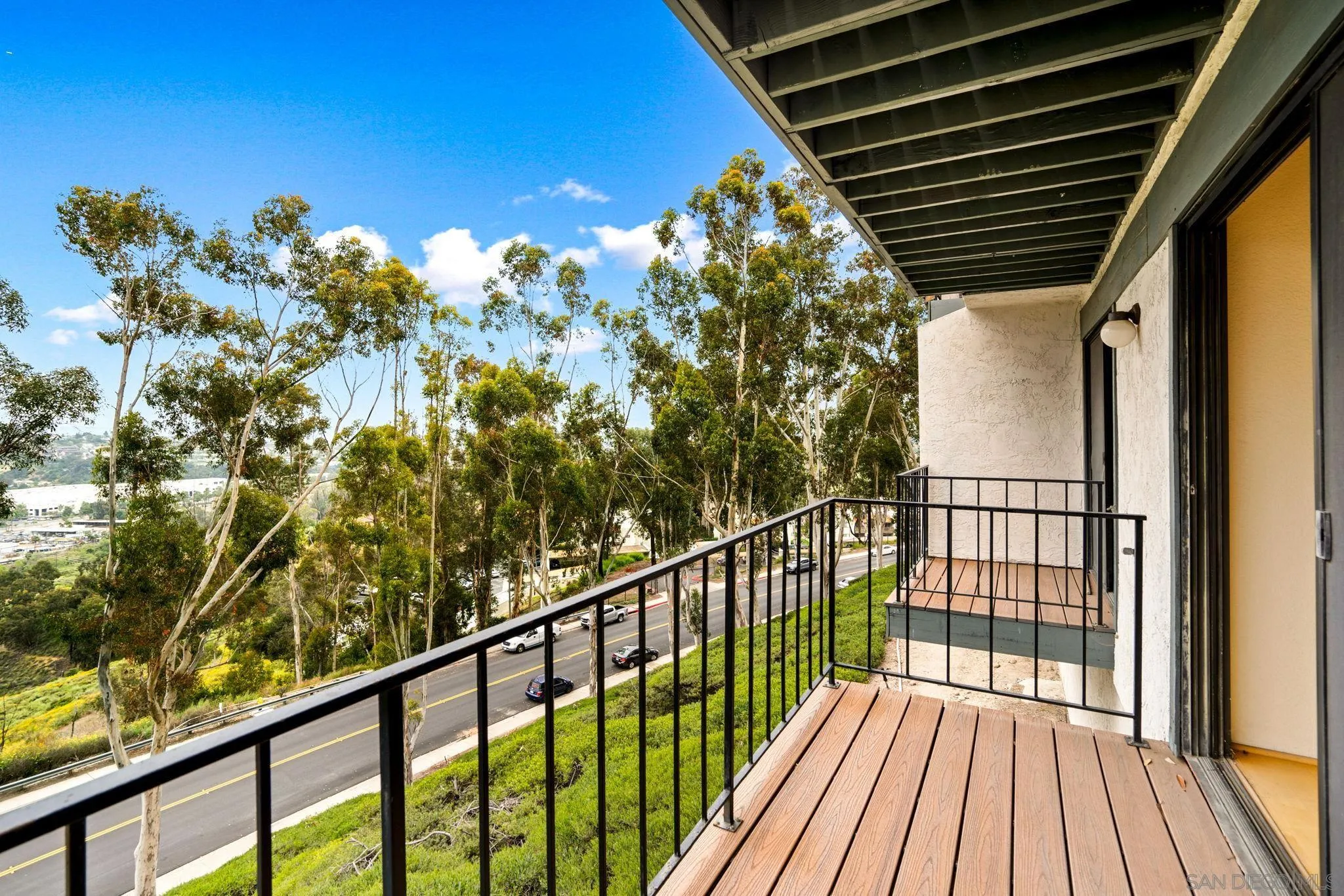 San Diego, California 92124, United States, 2 Bedrooms Bedrooms, ,3 BathroomsBathrooms,Residential,Pending,130630