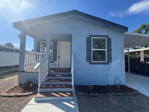 725 W Thornton Ave, Hemet, CA 92543 11 Hemet CA 92543