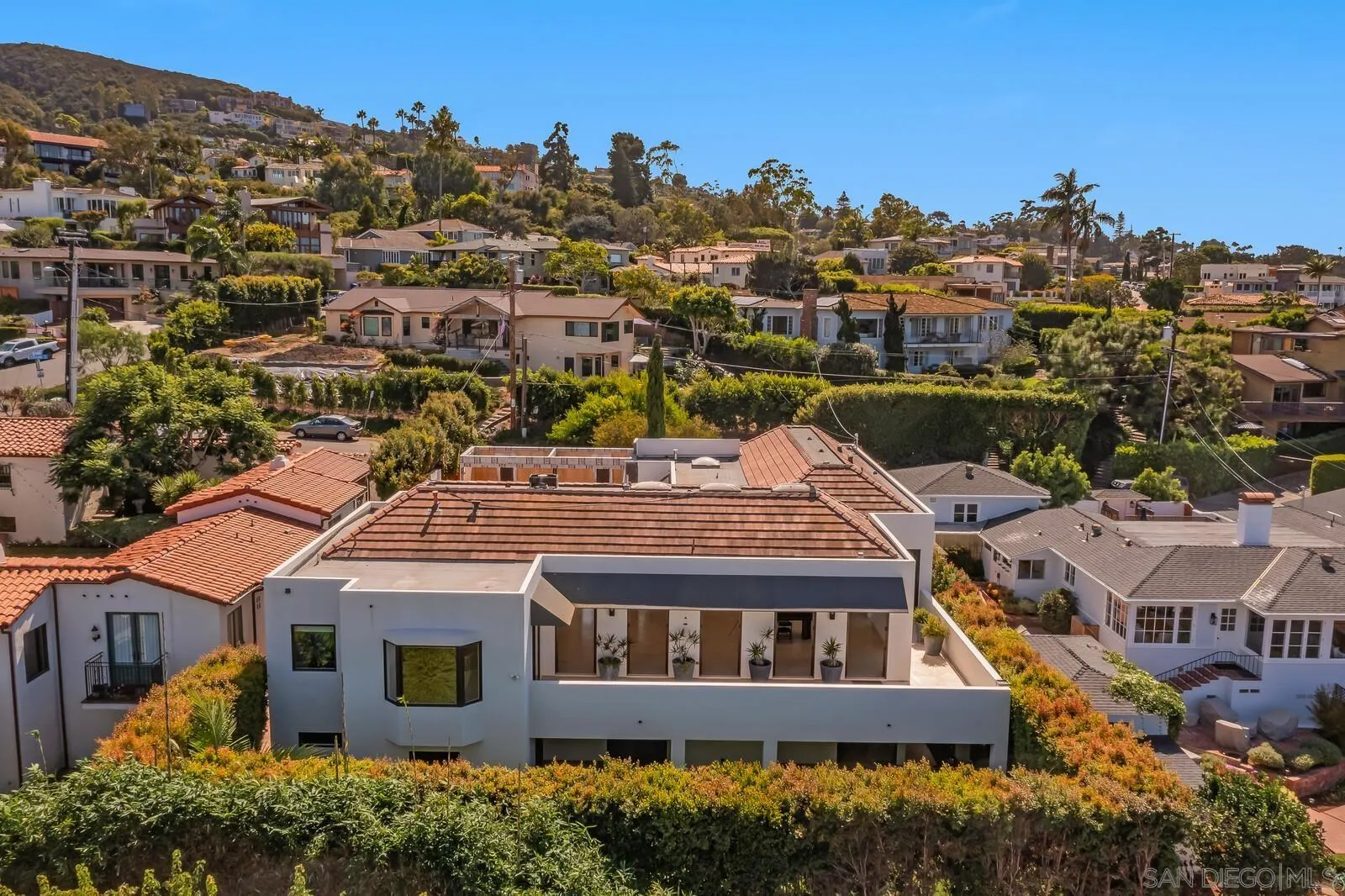 La Jolla, California 92037, United States, 6 Bedrooms Bedrooms, ,6 BathroomsBathrooms,Residential,Active,41119