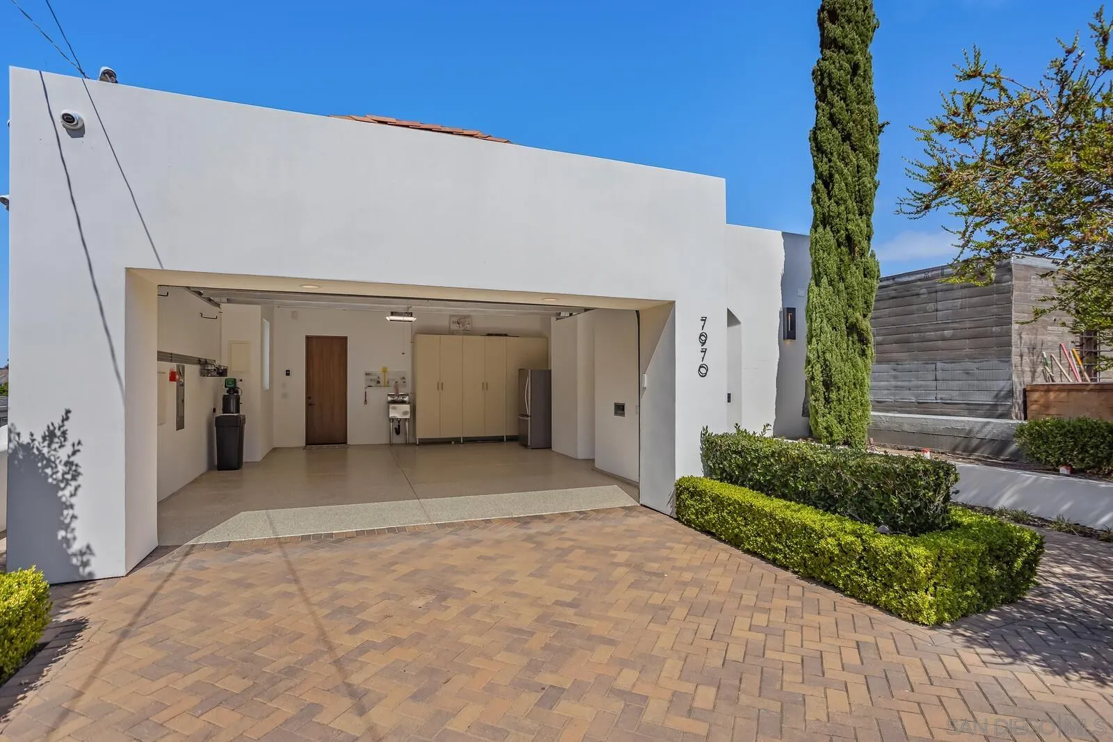 La Jolla, California 92037, United States, 6 Bedrooms Bedrooms, ,6 BathroomsBathrooms,Residential,Active,41119