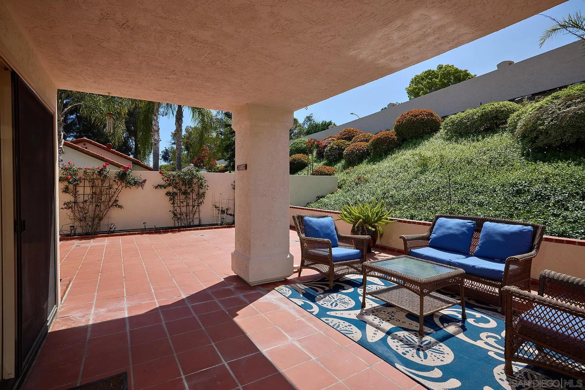 San Diego, California 92128, United States, 3 Bedrooms Bedrooms, ,2 BathroomsBathrooms,Residential,Pending,125478