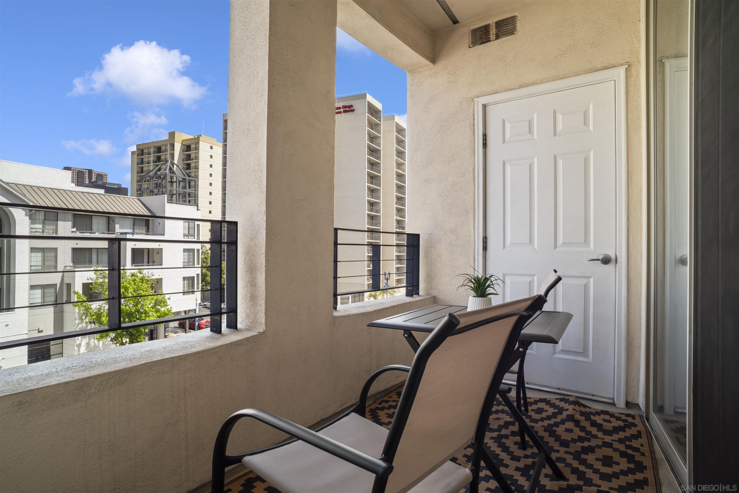 235 Market Street 403