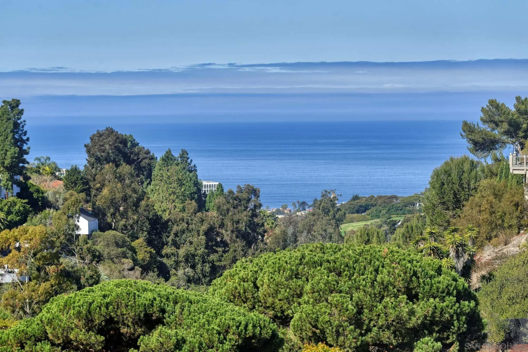 La Jolla, California 92037, United States, 4 Bedrooms Bedrooms, ,3 BathroomsBathrooms,Residential,Pending,2764