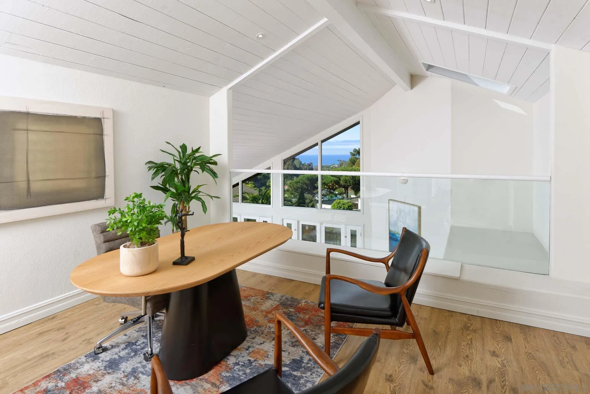 La Jolla, California 92037, United States, 4 Bedrooms Bedrooms, ,3 BathroomsBathrooms,Residential,Pending,2764