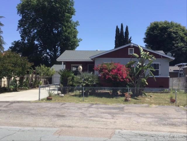 889 S Sunshine Avenue