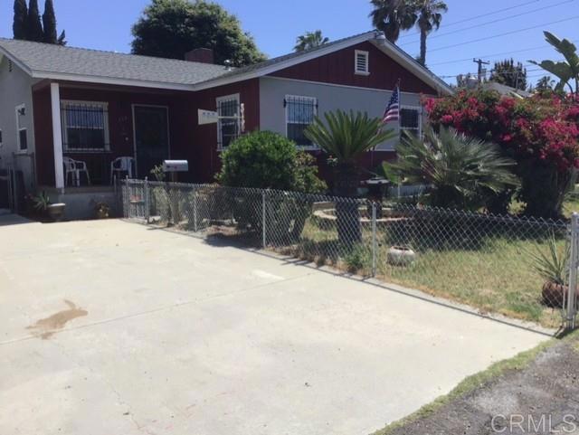 889 S Sunshine Avenue