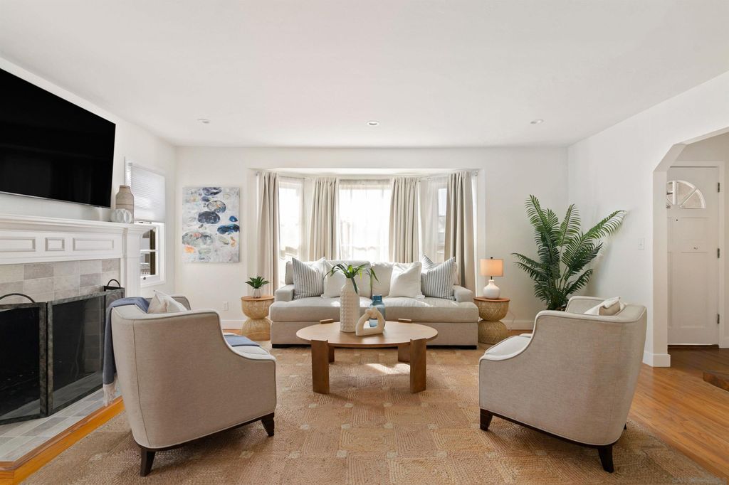 Photo of 5673 La Jolla Hermosa Ave, La Jolla, CA 92037 (MLS # 240023438)