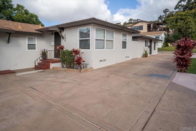 2604 Juan Street