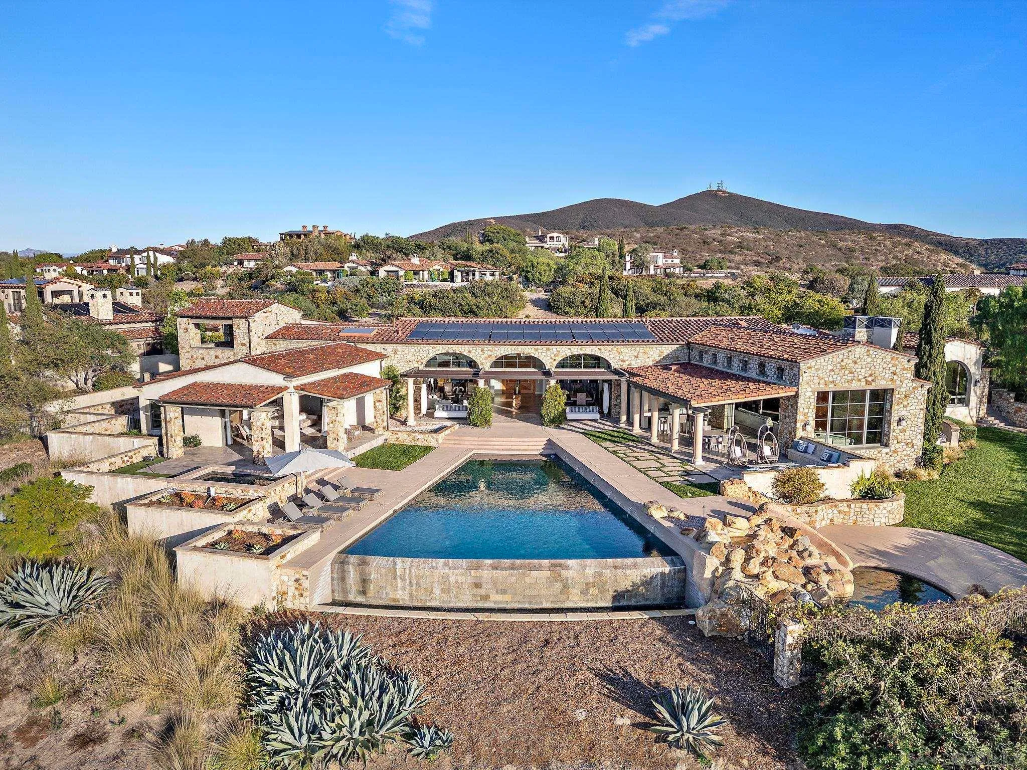 San Diego, California 92127, United States, 5 Bedrooms Bedrooms, ,7 BathroomsBathrooms,Residential,Active,29617