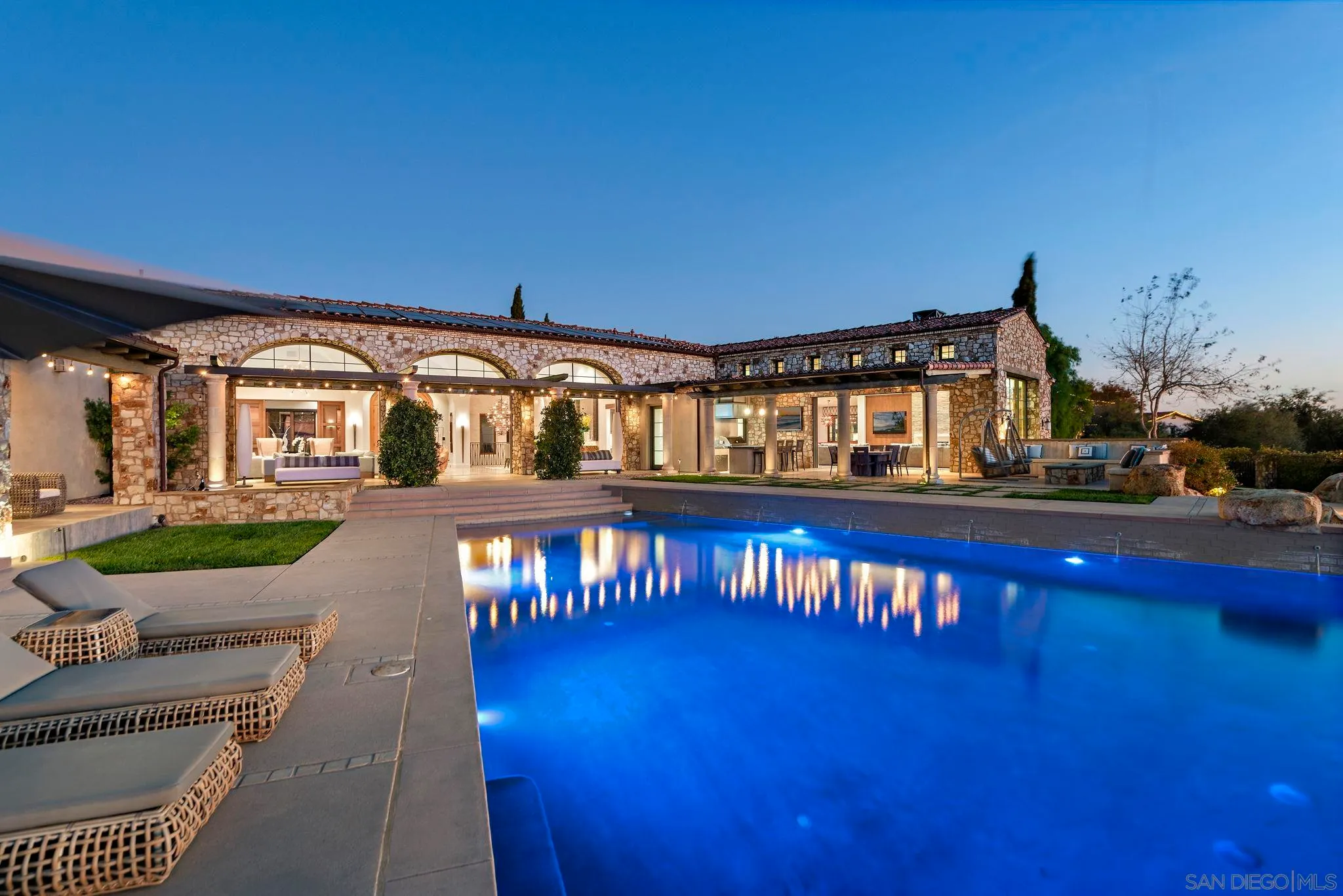 San Diego, California 92127, United States, 5 Bedrooms Bedrooms, ,7 BathroomsBathrooms,Residential,Active,29617