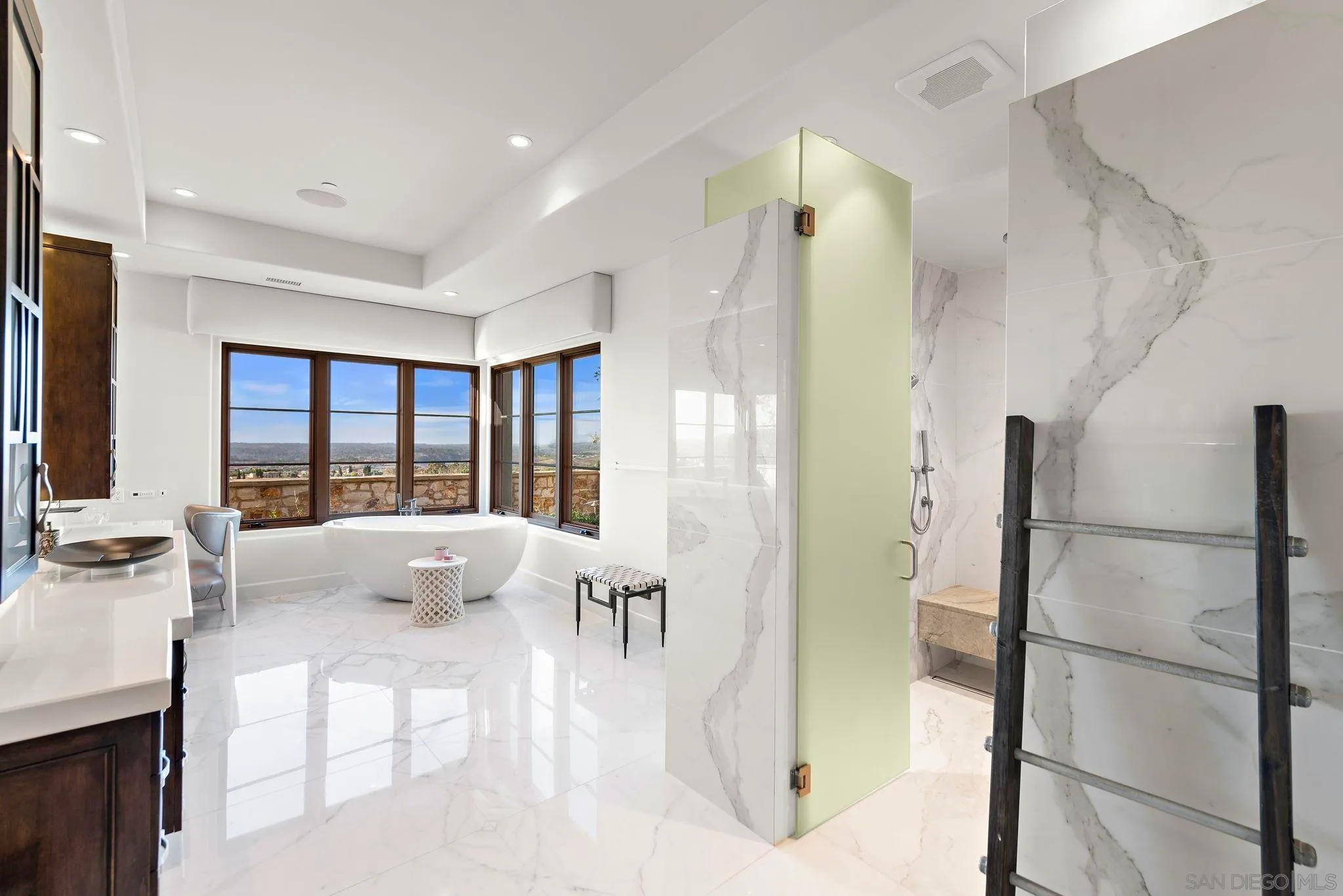 San Diego, California 92127, United States, 5 Bedrooms Bedrooms, ,7 BathroomsBathrooms,Residential,Active,29617