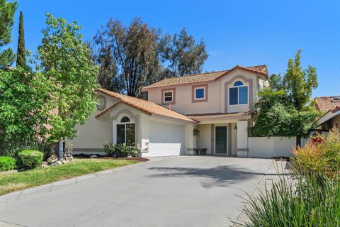 39698  Rustic Glen Dr Temecula CA 92591