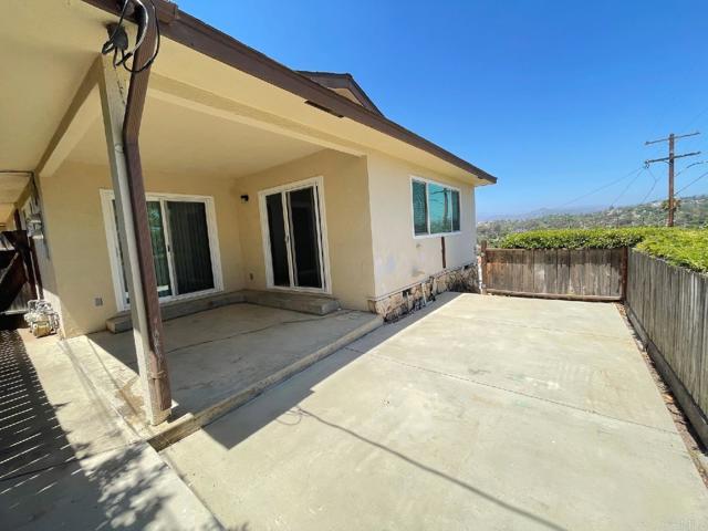 820 W 7th Avenue
