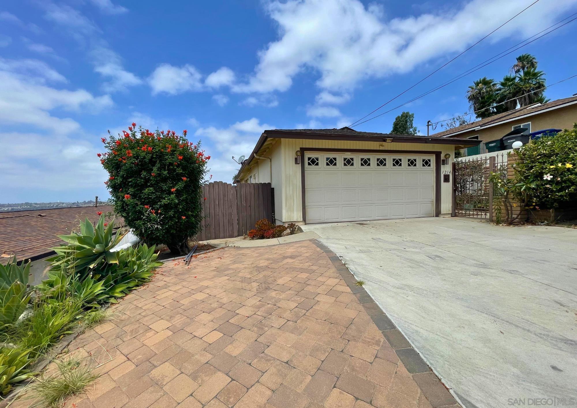 1214 Maria Ave